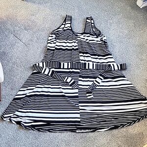 Latched Mama Cotton Pleated Nursing Dress - Standard / Black White & Grey Stripe